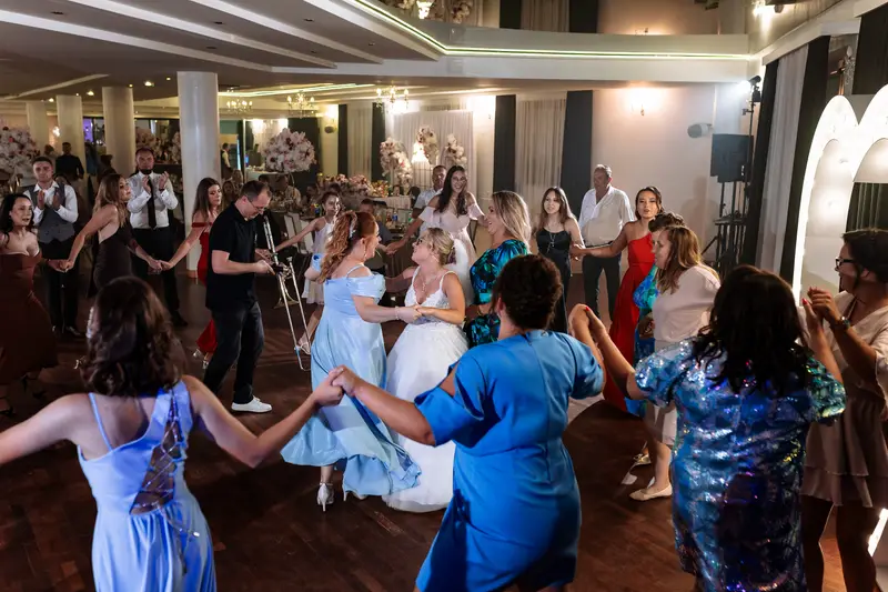 Dominika & Mateusz — galeria ślubna, BigStories