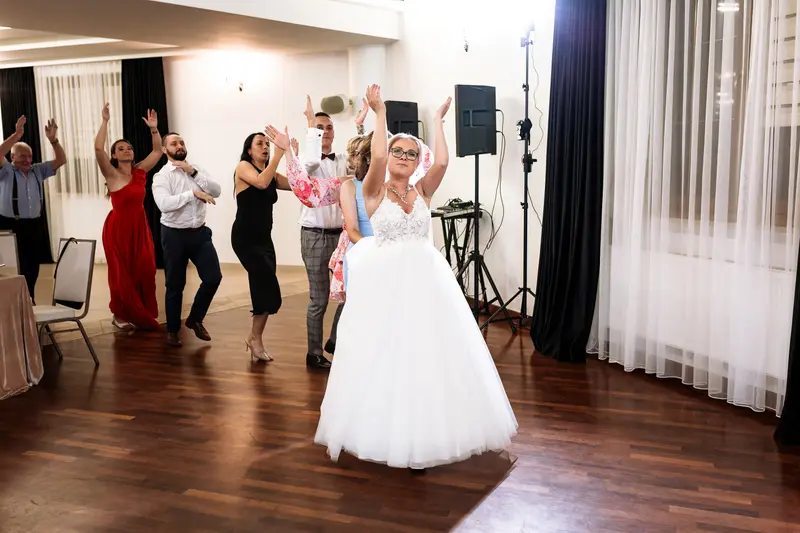 Dominika & Mateusz — galeria ślubna, BigStories
