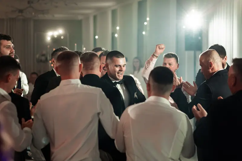 Dominika & Michał — galeria ślubna, BigStories