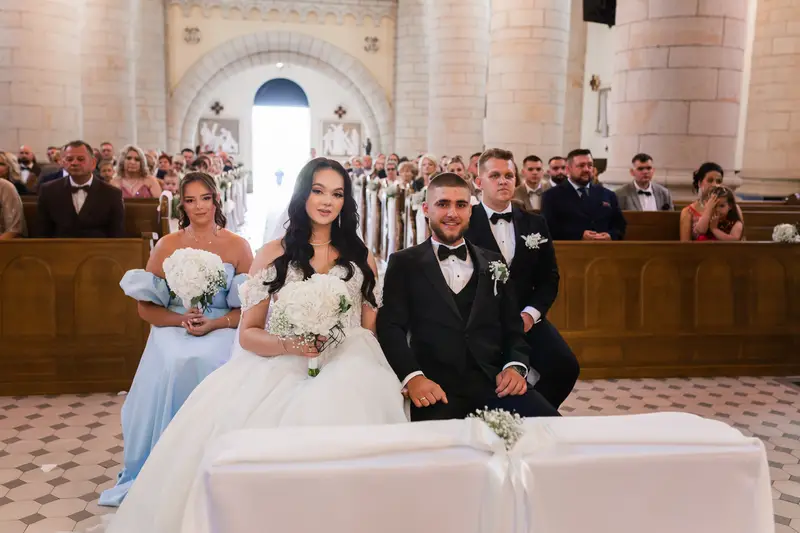 Wiktoria & Jakub — galeria ślubna, BigStories