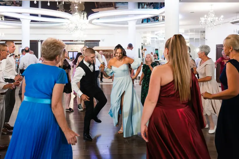 Wiktoria & Jakub — galeria ślubna, BigStories