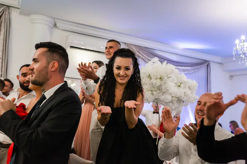Wiktoria & Jakub — galeria ślubna, BigStories