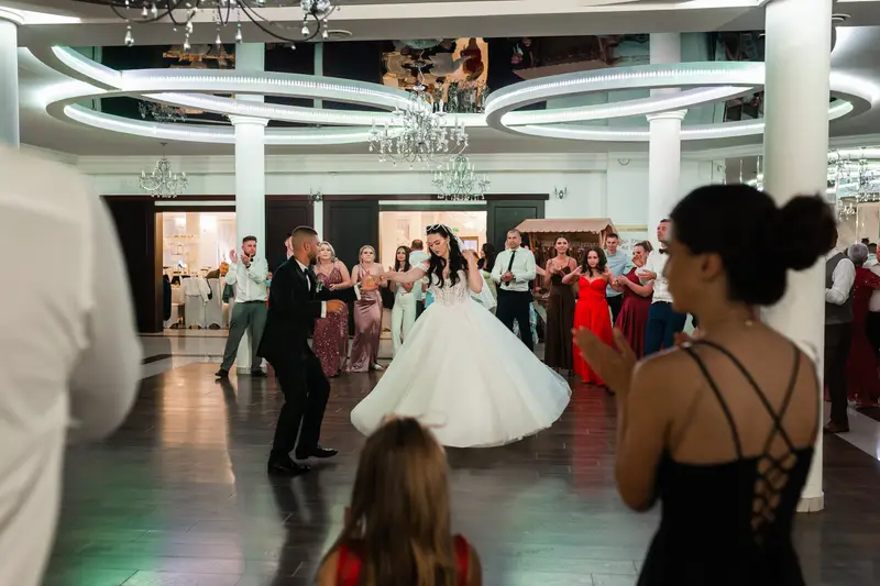 Wiktoria & Jakub — galeria ślubna, BigStories