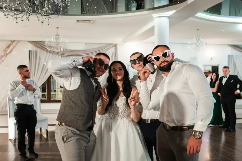 Wiktoria & Jakub — galeria ślubna, BigStories